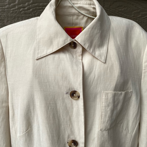 Isaac Mizrahi, Womens Button Up Blazer with Padded Shoulders - Picture 5 of 16